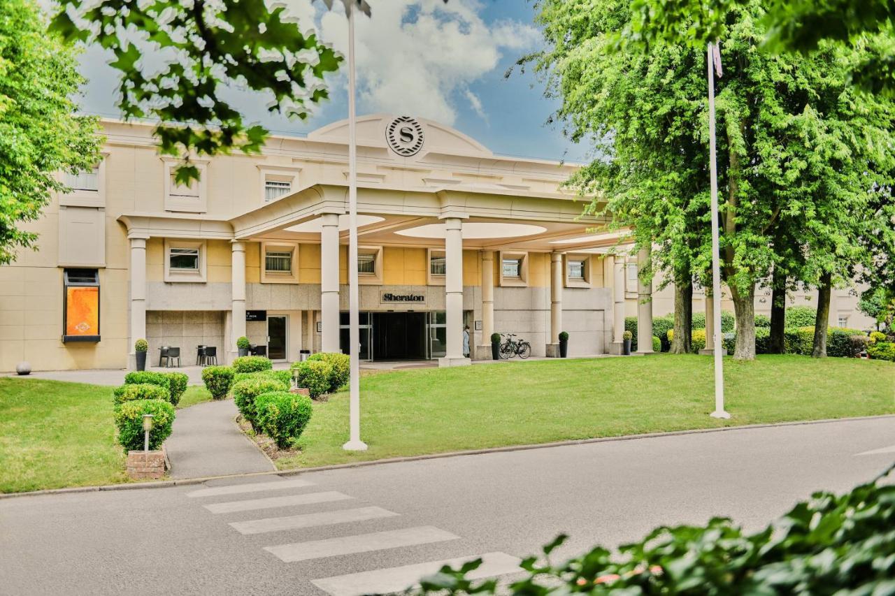 Sheraton Heathrow Hotel Hillingdon Exterior foto